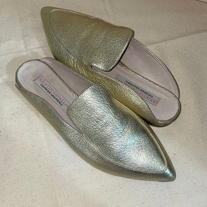 Kristin Cavallari Chinese Laundry Gold Flat Sandals